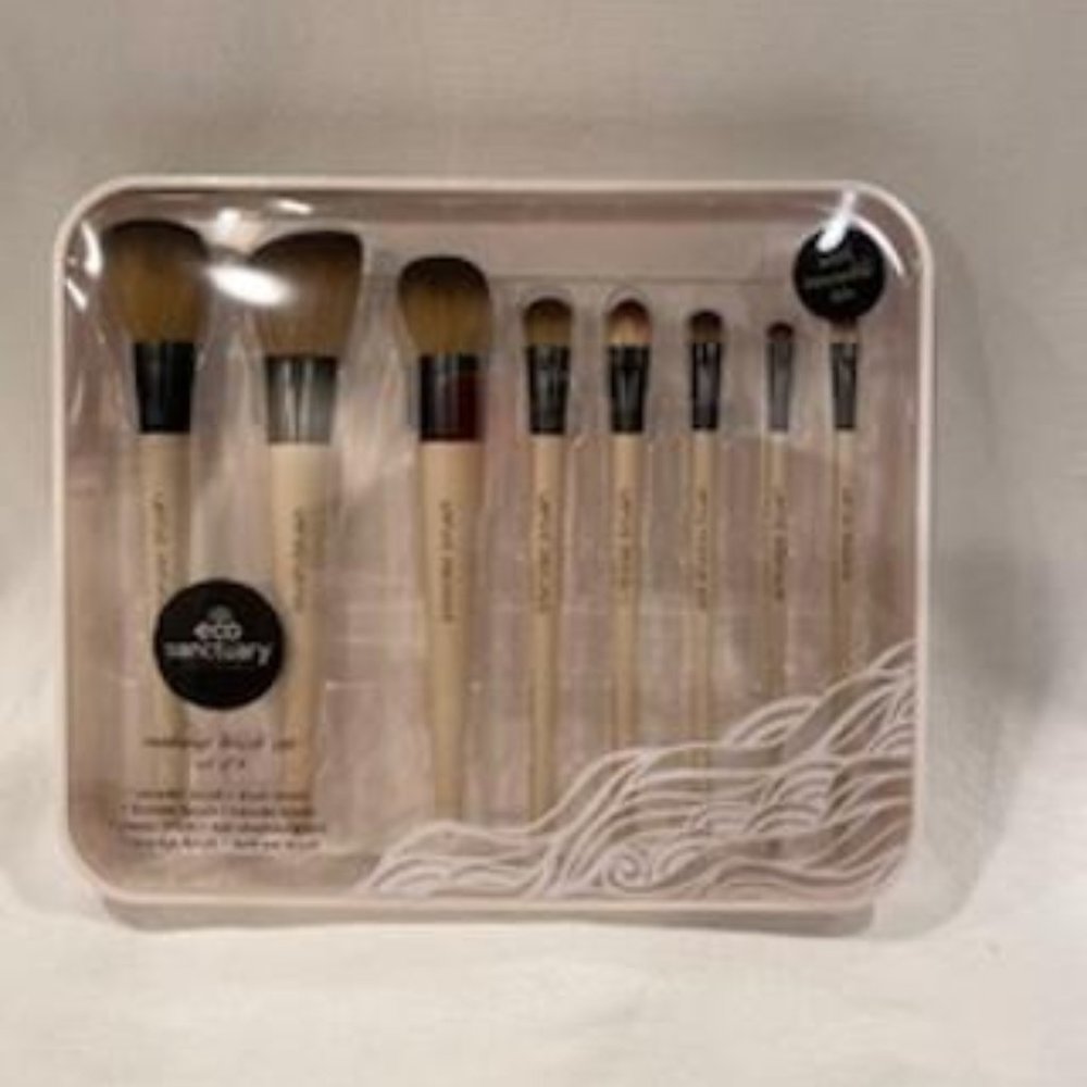 eco sanctuary 8 Set Makeup Brush Set